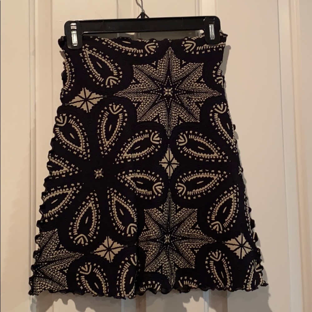 Haystacks Skirt